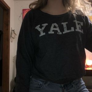 Yale pullover